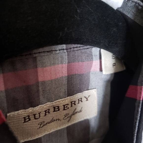 BURBERRY Button down shirt. Size Sp - Picture 5 of 5